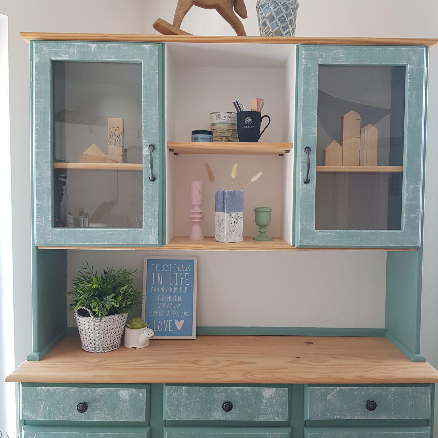 Küchenbuffet streichen mit Kreidefarbe | Holz bleichen und DRY Brushing